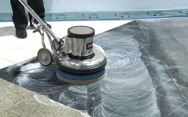 Vệ Sinh Thịnh Phát cung cấp dịch vụ đánh bóng sàn đá chuyên nghiệp, giá tốt